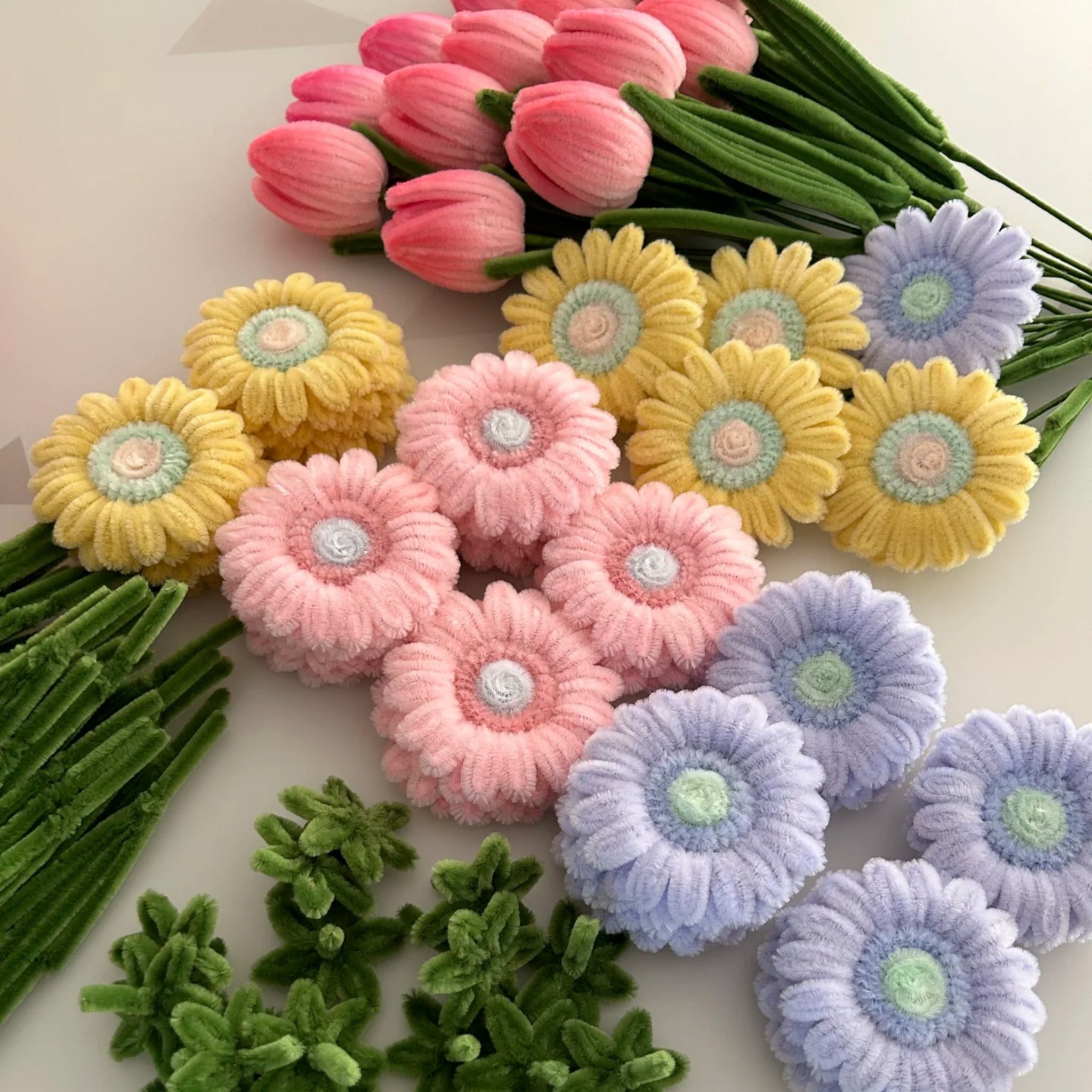 Pipe Cleaner Flowers | DIY Kits