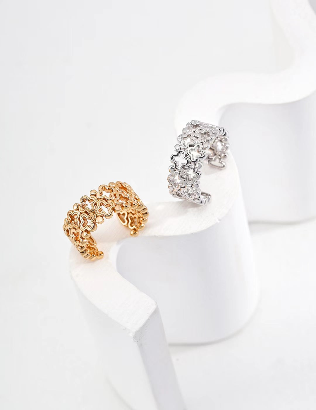 FirstMeet Four-leaf Clover Ring