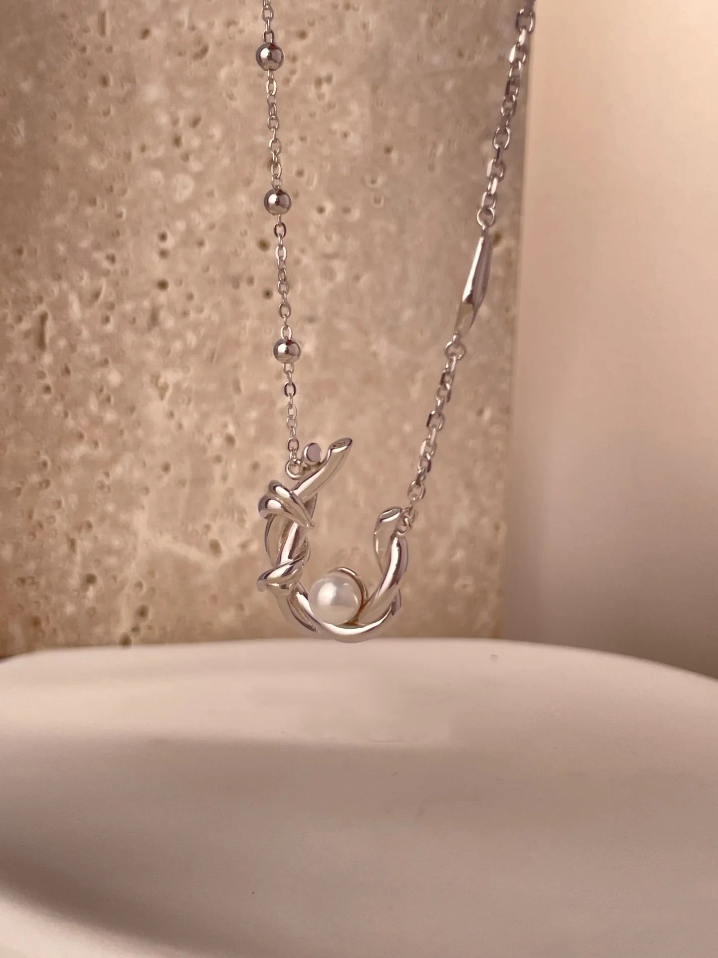 FirstMeet Olive Branch Ring Pearl Necklace