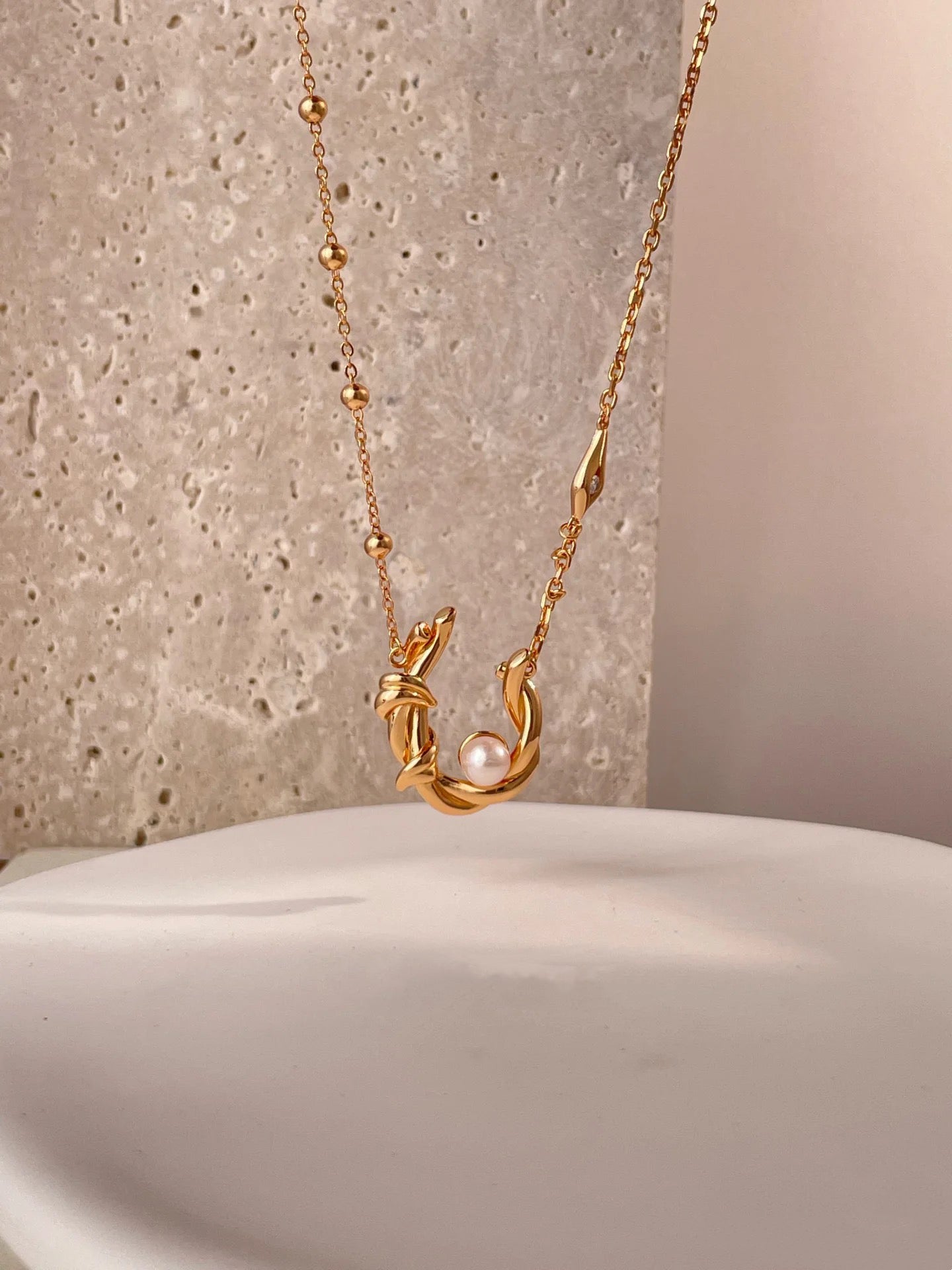 FirstMeet Olive Branch Ring Pearl Necklace