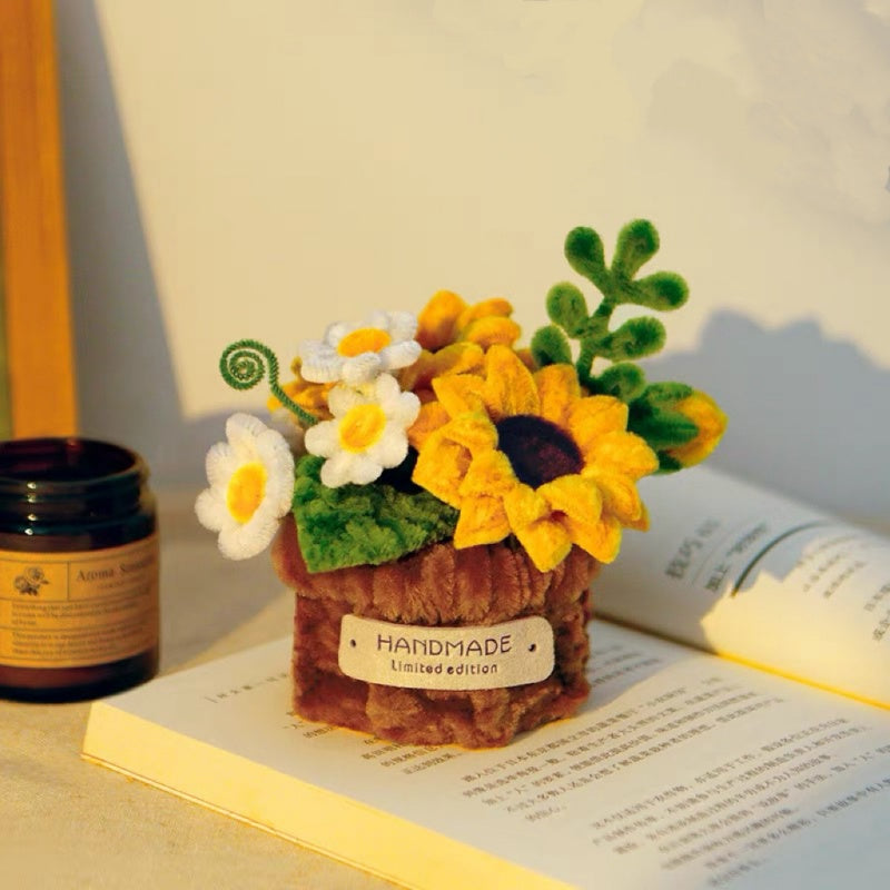 Small Potted Blooms DIY Kit