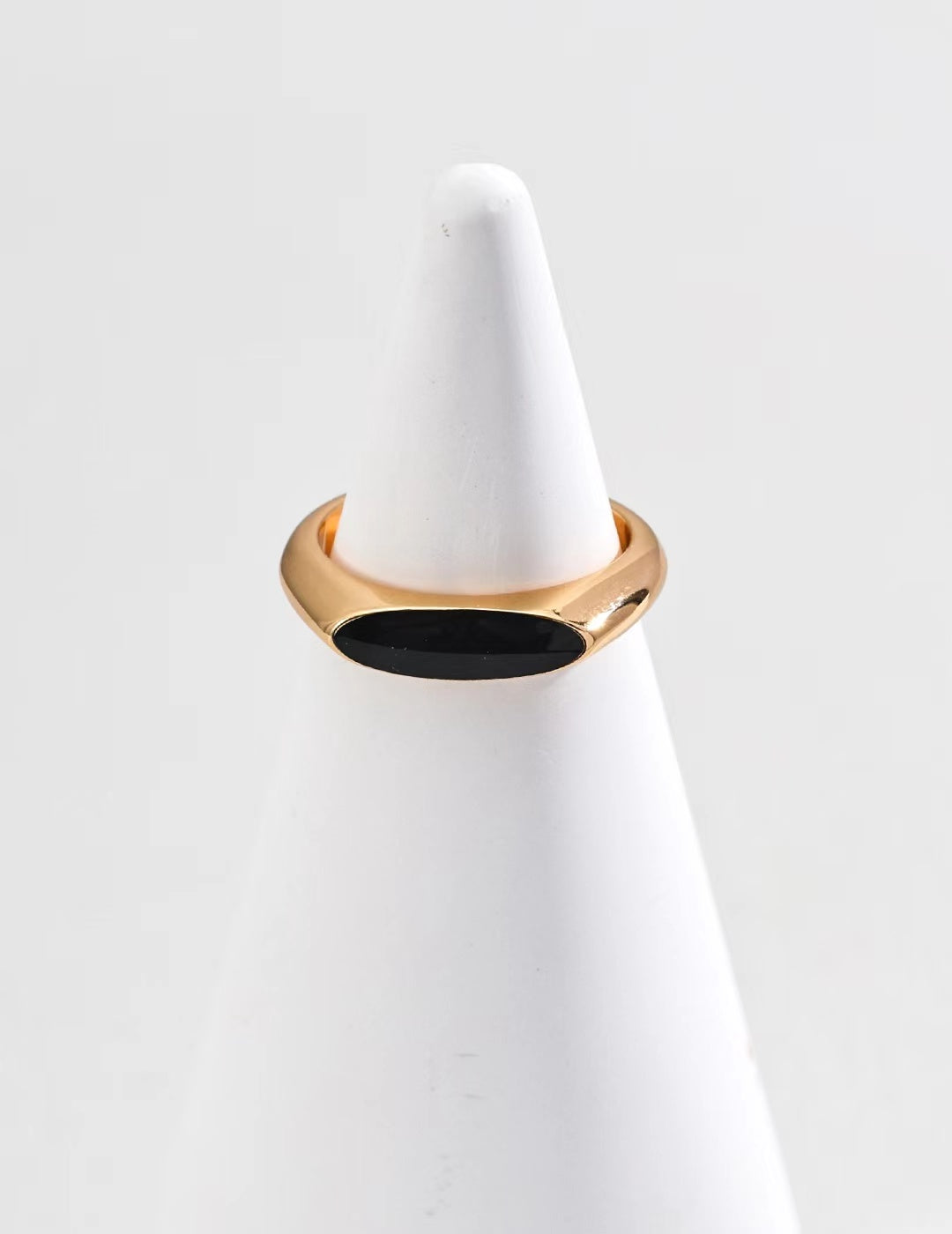 FirstMeet Simple Black Agate Ring