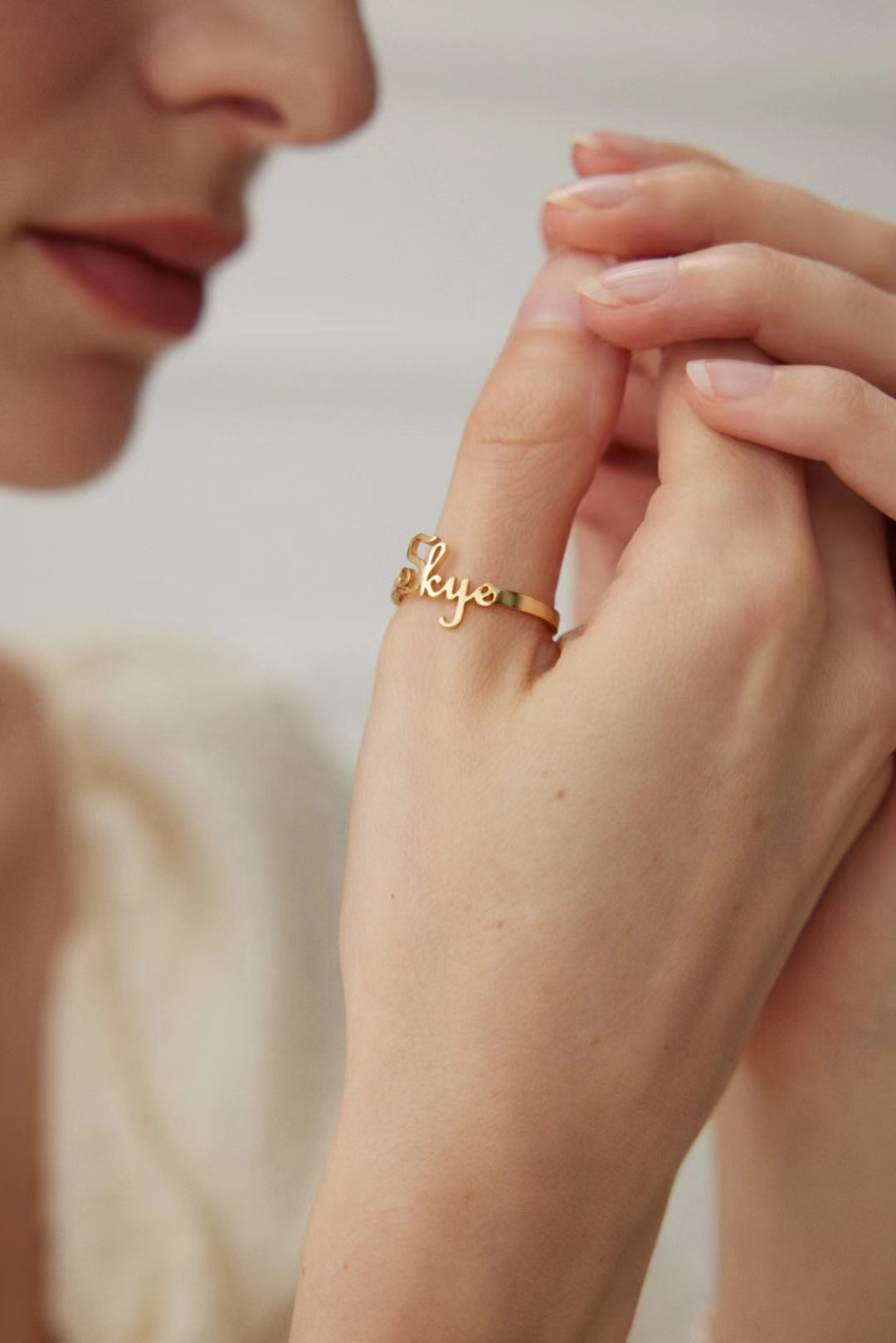 FirstMeet Customizable Content Font Ring