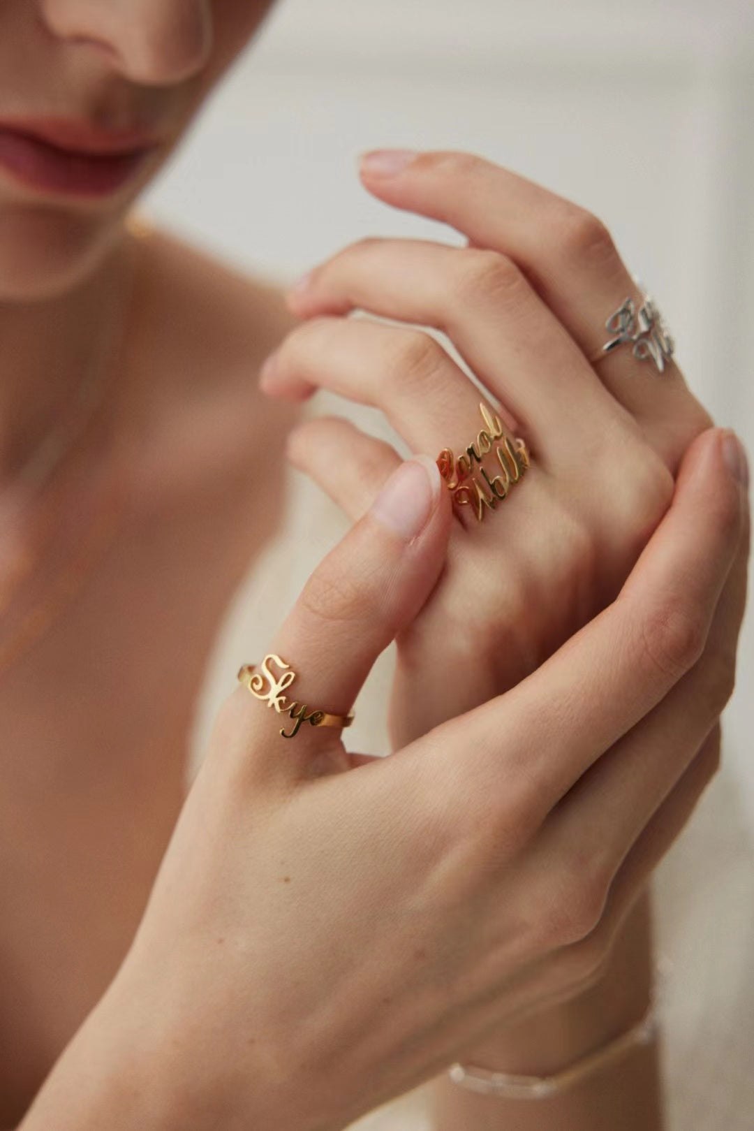 FirstMeet Customizable Content Font Ring